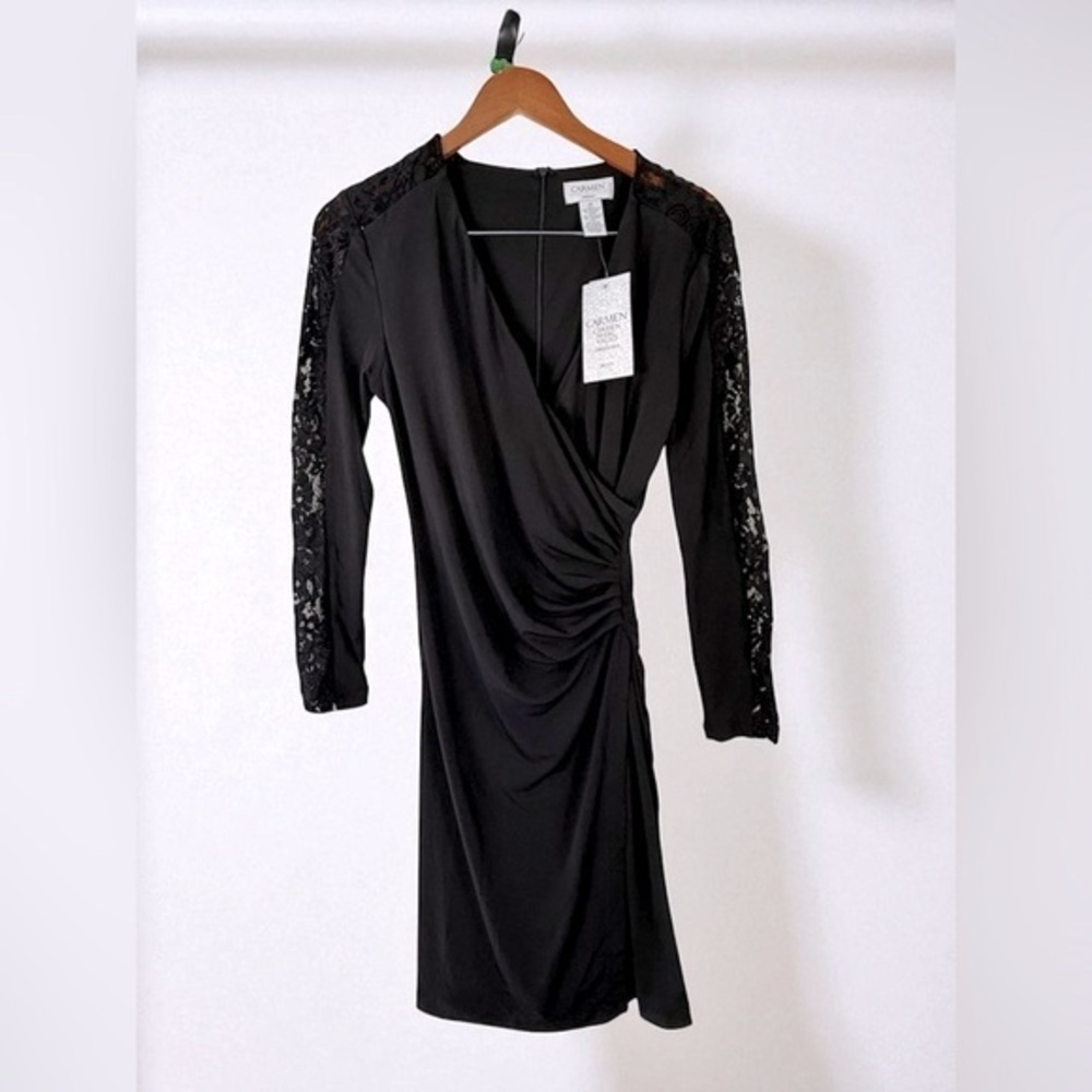 Carmen Marc Valvo Petite Black Lace Sleeve ITY Dress Size 6 3/4 sleeve fit
